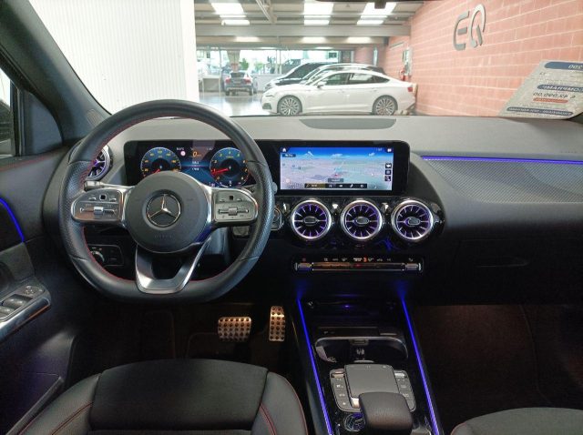 MERCEDES-BENZ GLA 200 Automatic Premium AMG LINE