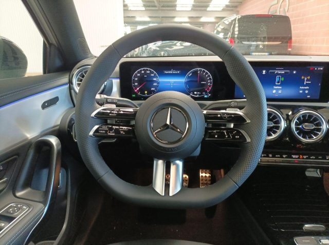 MERCEDES-BENZ A 250 e Automatic Plug-in hybrid Premium Amg Line