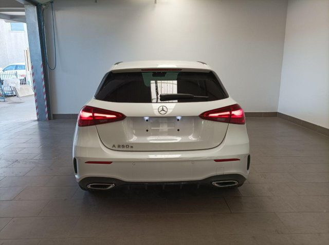 MERCEDES-BENZ A 250 e Automatic Plug-in hybrid Premium Amg Line