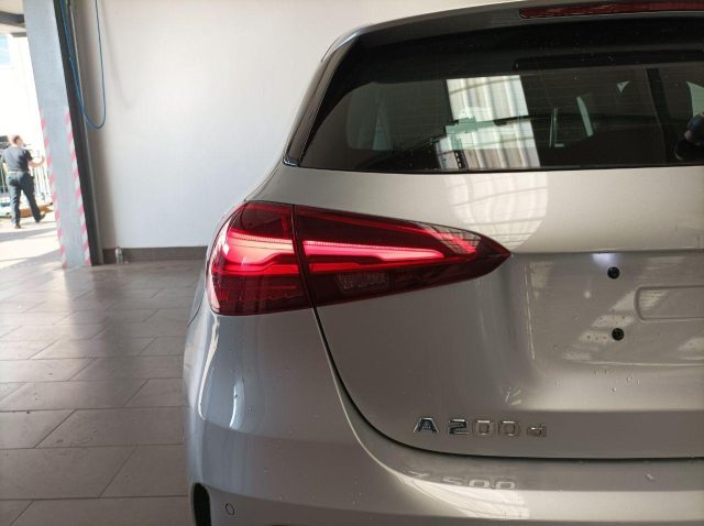 MERCEDES-BENZ A 200 d Automatic AMG Line Premium