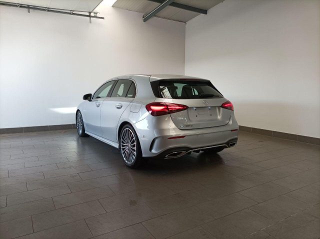 MERCEDES-BENZ A 200 d Automatic AMG Line Premium