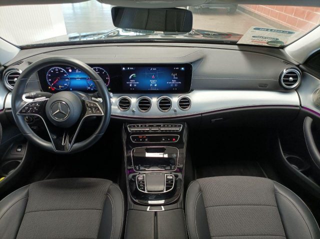 MERCEDES-BENZ E 200 d Auto Business Sport