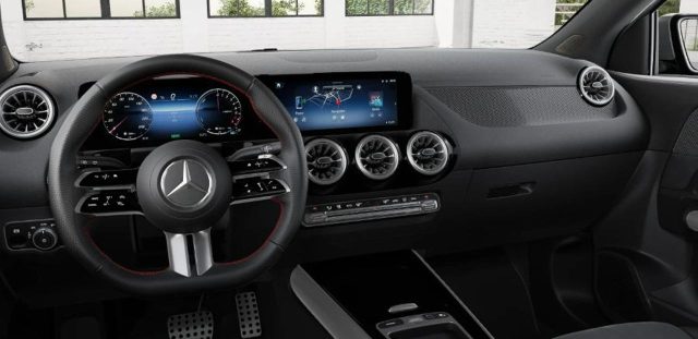 MERCEDES-BENZ GLA 250 e Plug-in hybrid Automatic Premium AMG LINE