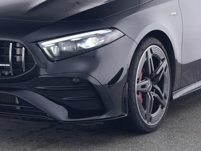 MERCEDES-BENZ A 35 AMG 4Matic AMG Line