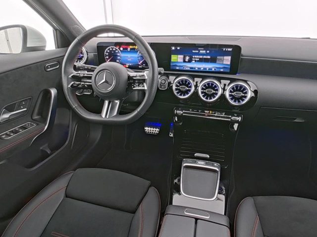 MERCEDES-BENZ A 180 Automatic AMG Line Advanced Plus Mild Hybrid