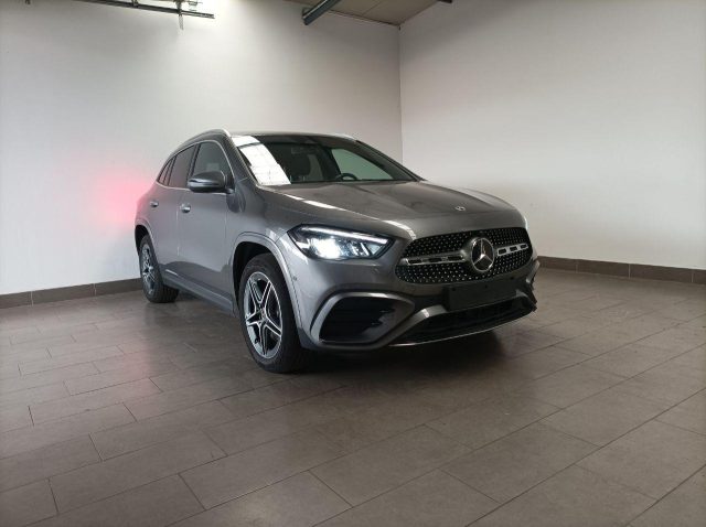 MERCEDES-BENZ GLA 250 e Plug-in hybrid Automatic Premium AMG LINE