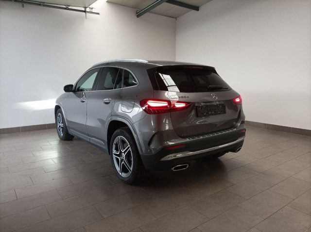 MERCEDES-BENZ GLA 250 e Plug-in hybrid Automatic Premium AMG LINE