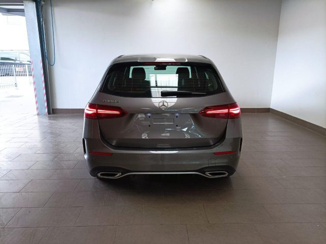 MERCEDES-BENZ B 180 d Automatic Premium AMG Line