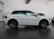 VOLKSWAGEN Tiguan 1.5 TSI DSG|TETTO|R-LINE|ACC|PADDLE|19′