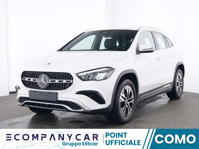 MERCEDES-BENZ GLA 200 Automatic Progressive Advanced