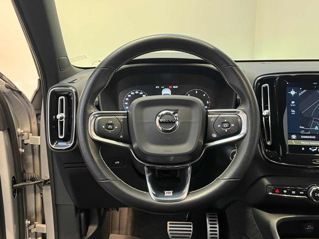 VOLVO XC40 D4 AWD Geartronic R-design LED|GANCIOTRAINO|19′