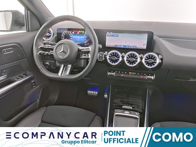 MERCEDES-BENZ GLA 180 Automatic AMG Line Premium