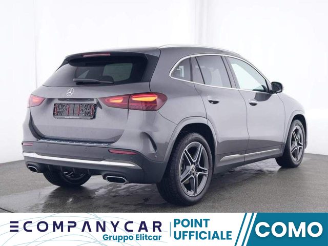 MERCEDES-BENZ GLA 200 Automatic AMG Line Premium