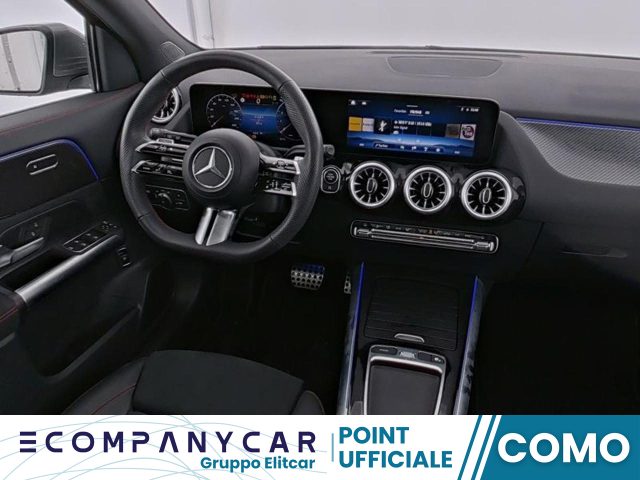 MERCEDES-BENZ GLA 200 Automatic AMG Line Premium