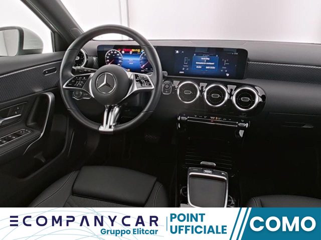 MERCEDES-BENZ A 180 Automatic Progressive Line Advanced Mild Hybrid