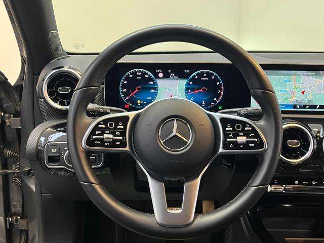 MERCEDES-BENZ A 180 Automatica Sport UNIPROP.|SERVICE|LED|NAVI|19′