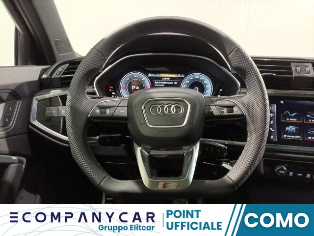 AUDI Q3 SPB 35 TDI Identity Black